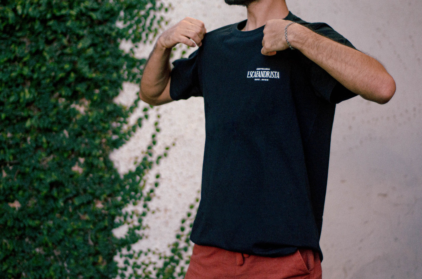 Camiseta Neon Demons